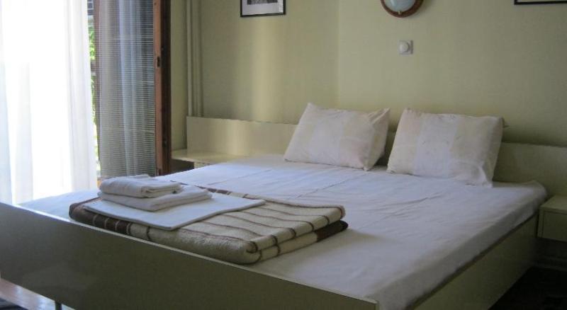 Hostel Bimbo スコピエ エクステリア 写真